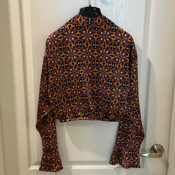 Privy Multicolor Geometric Pattern Top - Picture 3 of 3